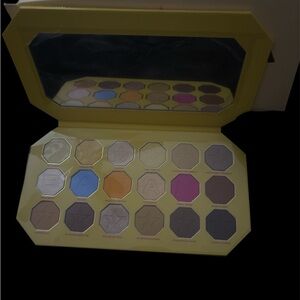 Banana Fetish Palette